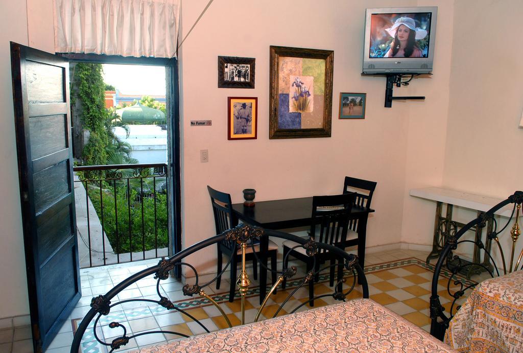 Hotel Machado Mazatlán Esterno foto