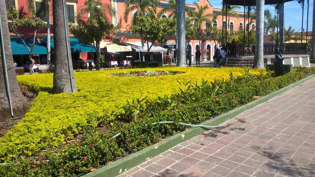 Hotel Machado Mazatlán Esterno foto