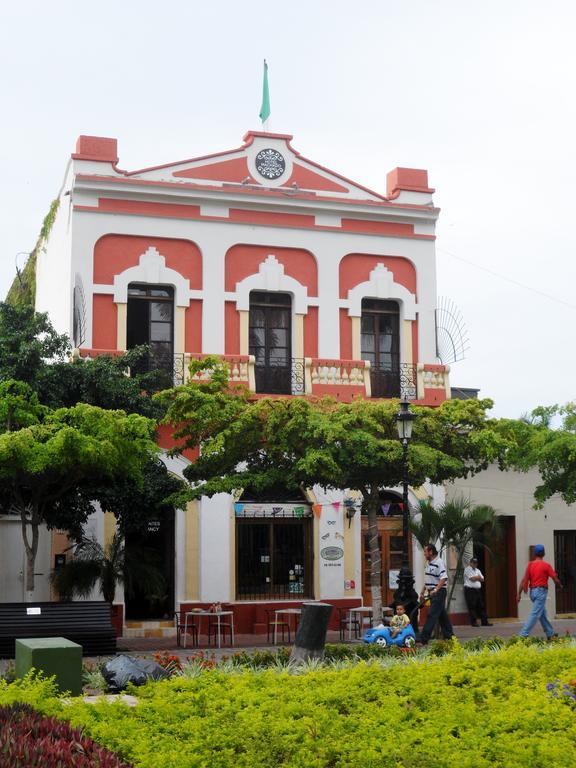 Hotel Machado Mazatlán Esterno foto